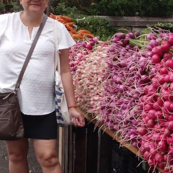 Union Square - Me and the amazing radishes. - Parks Near Me - New York, New York
