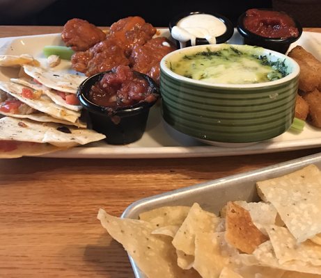 Applebee's Grill + Bar by null