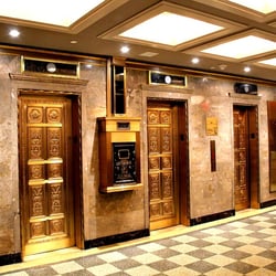 Spark Laser Center - Lobby