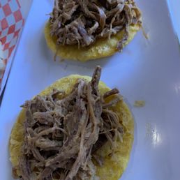 Toatones con carne Toatones con carne