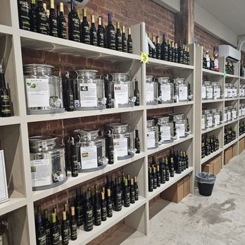 Bottled Treasures - Premium Olive Oils & Balsamic Vinegars - Olive Oil Near Me - McDonough, Georgia Bottled Treasures - Premium Olive Oils & Balsamic Vinegars - Olive Oil Near Me - McDonough, Georgia