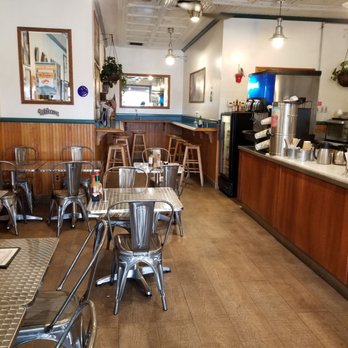Willy's Eatery - Interior - Greek Near Me - Anaheim, California Willy's Eatery - Interior - Greek Near Me - Anaheim, California