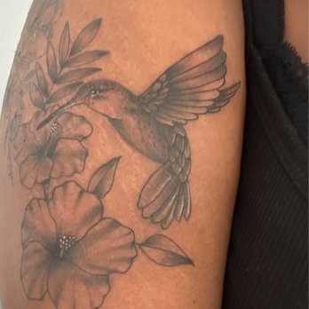 The Creatives Art Collective - Hummingbird  & flowers - Tattoo Near Me
