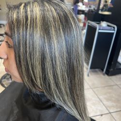 Rosa Caballero Hair Stylist - This one I did highlights hair cut long layers? she did not wanted to be very light so I did level nine with her natural color.