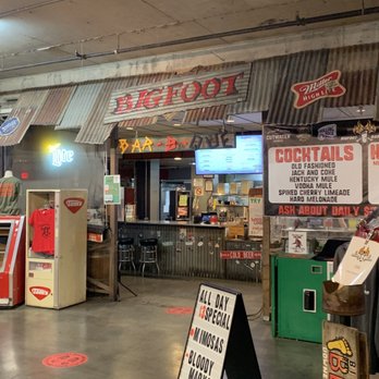 Bigfoot BBQ - Restaurant front downstairs of the old town shops on the corner of birch Ave and leroux st - Barbeque Near Me - Flagstaff, Arizona