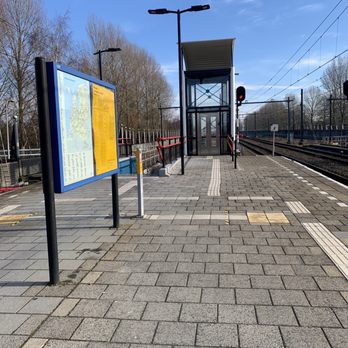 Station Goverwelle - Train Stations Near Me - Gouda, ZH