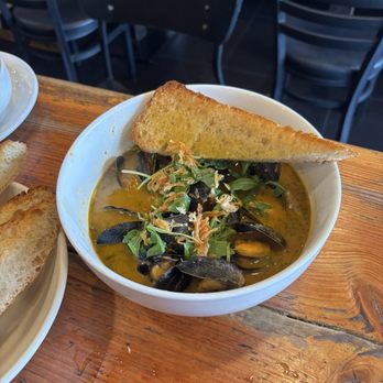 Fishhook - Seafood Near Me - Victoria, British Columbia Fishhook - Seafood Near Me - Victoria, British Columbia