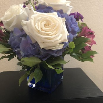 DebBee's Garden - Florists Near Me - Thornton, Colorado