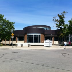 S. Walter Stewart Library - Front entrance.