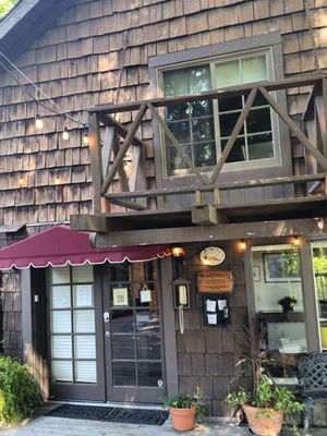 Babbling Brook Inn by null