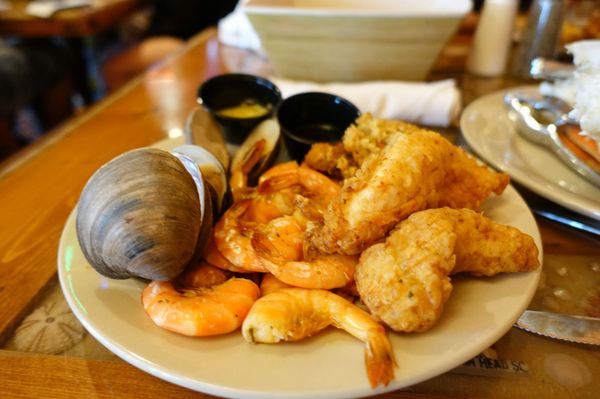 CAPTAIN GEORGE’S SEAFOOD RESTAURANT - MYRTLE BEACH - 867 Photos & 1574