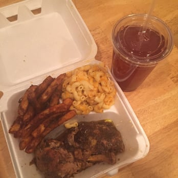 Amazing Taste - Mac and cheese with jerk chicken and hot and spicy jerk French fries - Soul Food Near Me - North Plainfield, New Jersey Amazing Taste - Mac and cheese with jerk chicken and hot and spicy jerk French fries - Soul Food Near Me - North Plainfield, New Jersey