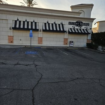 Corner Bakery Cafe - Parkinge - Sandwiches Near Me - Burbank, California Corner Bakery Cafe - Parkinge - Sandwiches Near Me - Burbank, California