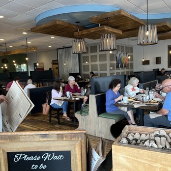First Watch - a group of people eating in a restaurant - Breakfast & Brunch Near Me - San Antonio, Texas First Watch - a group of people eating in a restaurant - Breakfast & Brunch Near Me - San Antonio, Texas