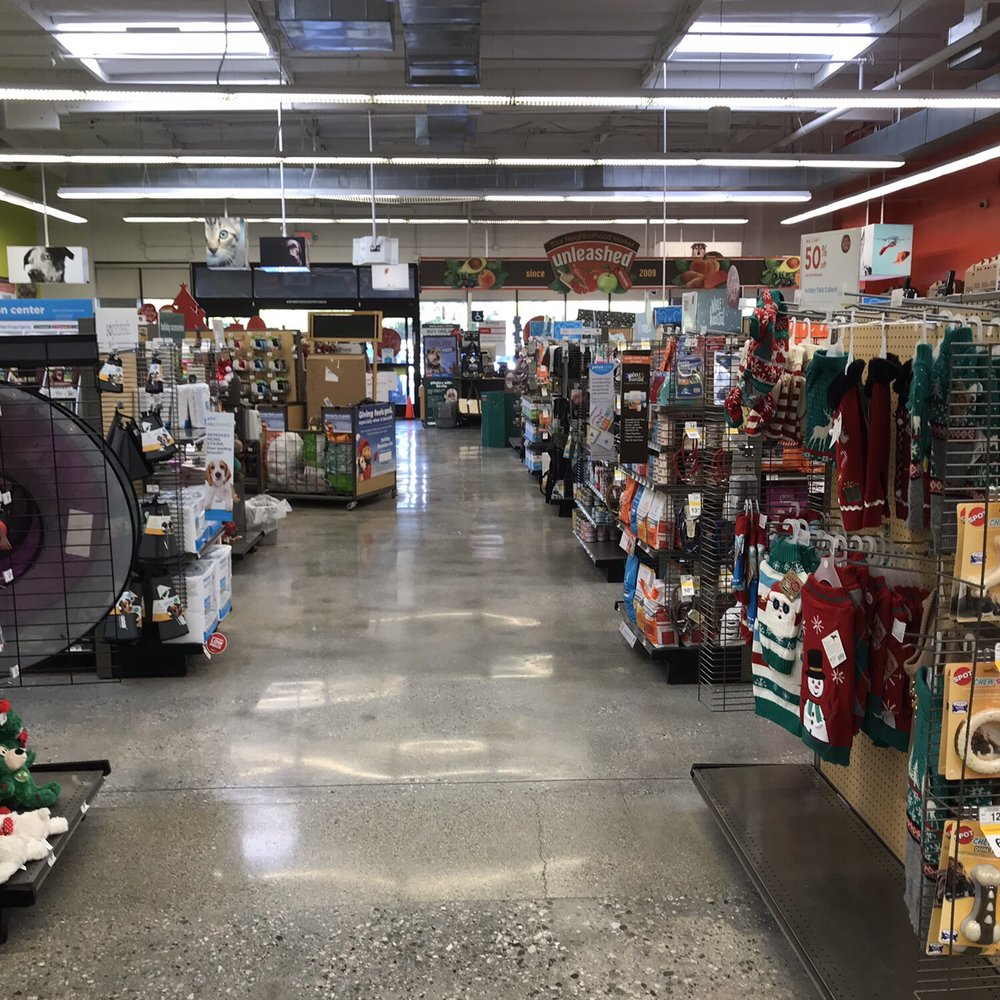 Unleashed by Petco - Dog and cat foods - Pet Training Near Me - Monrovia, California Unleashed by Petco - Dog and cat foods - Pet Training Near Me - Monrovia, California