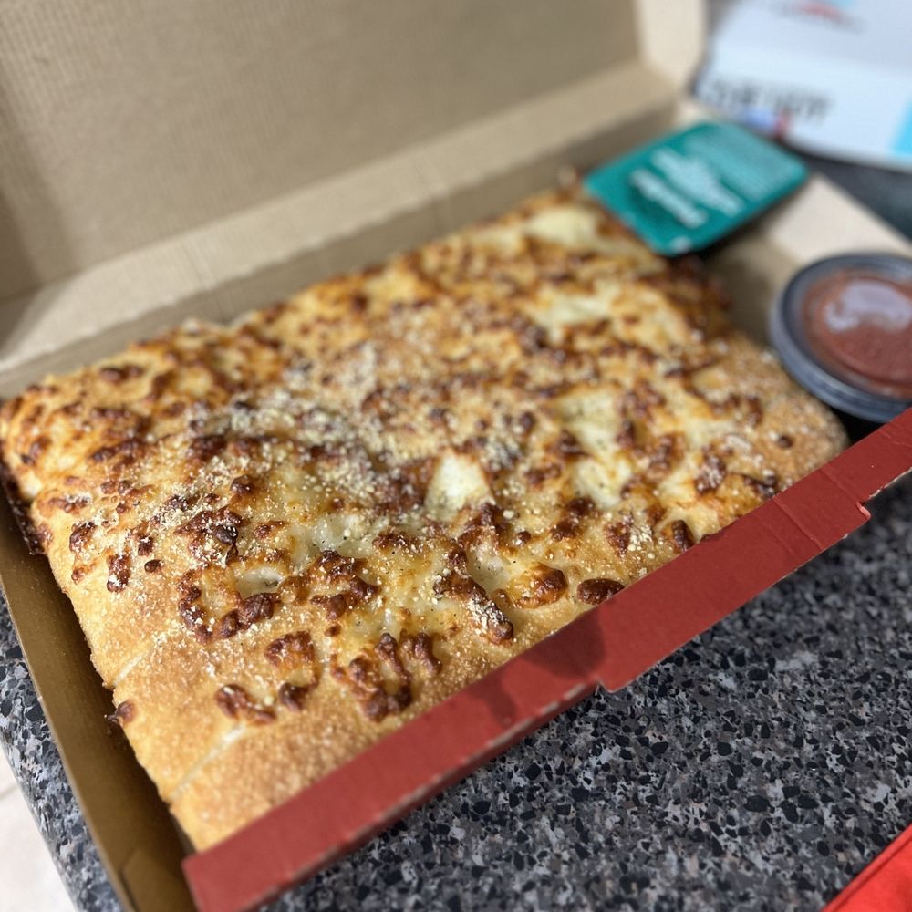 PIZZA HUT Updated October 2024 30 Photos & 30 Reviews 131 Church