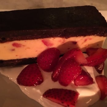 Celeste - Ice cream sandwich - Cocktail Bars Near Me - Chicago, Illinois Celeste - Ice cream sandwich - Cocktail Bars Near Me - Chicago, Illinois
