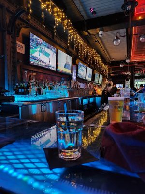 Iron Bar & Lounge NYC - Hell's Kitchen by null