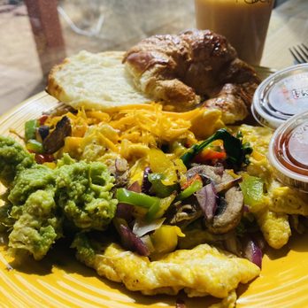The Wild Rabbit Cafe - Veggie Egg Scramble - Cafes Near Me - Torrey, Utah