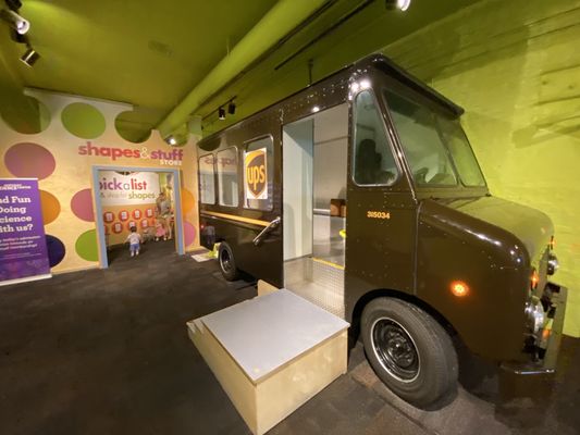 Kentucky Science Center by null