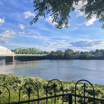 Riverside Creamery - Ice Cream & Frozen Yogurt Near Me - Port Jervis, New York Riverside Creamery - Ice Cream & Frozen Yogurt Near Me - Port Jervis, New York