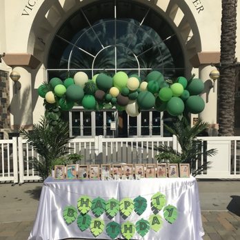 Carter's Balloons - First birthday! - Balloon Services Near Me