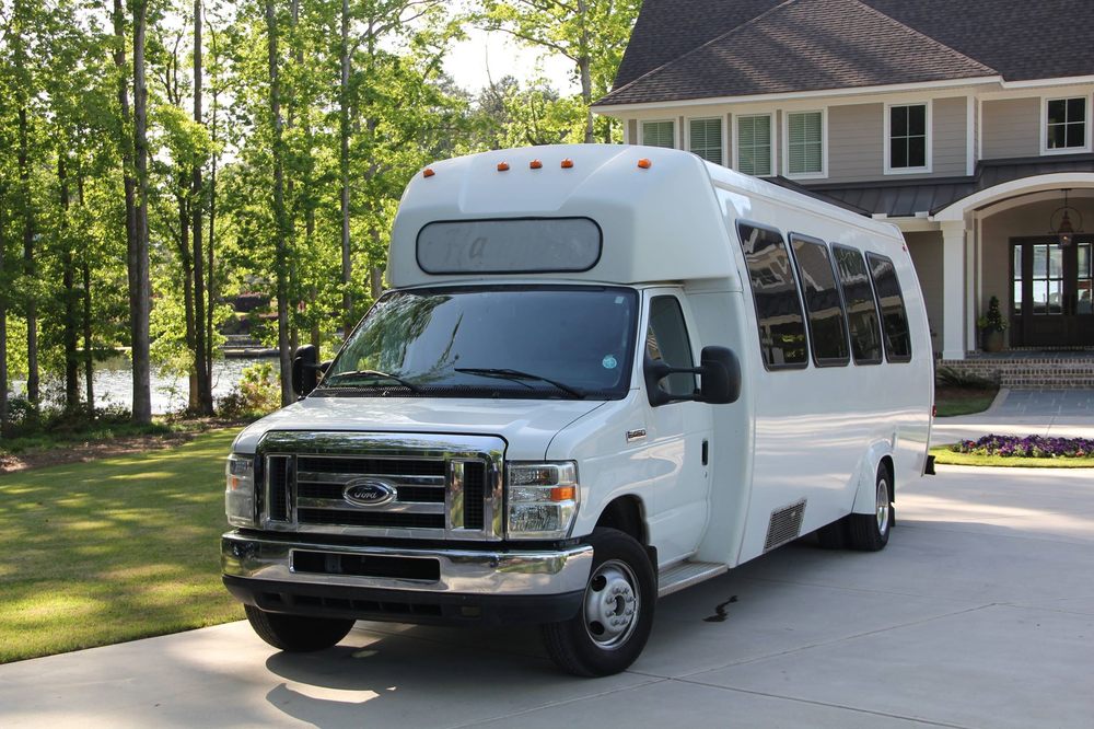 LIMO SERVICE Updated August 2024 46 Photos Columbia, South