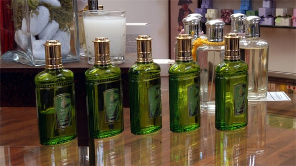 THE DIFFERENT SCENT - 19 Reviews - Krausnickstr. 12, Berlin, Germany