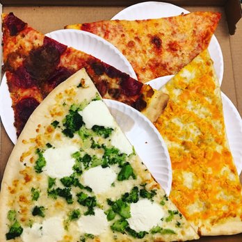 7 Stars Pizzeria Closed 13 Photos 77 Reviews Pizza 342 Garden St Hoboken Nj Restaurant Reviews Menu