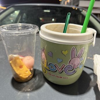 Unu Cafe - IG special. $12 ice bucket filled with milk tea. Cup had 8 different jellies to add in the drink. - Bubble Tea Near Me - Westminster, California Unu Cafe - IG special. $12 ice bucket filled with milk tea. Cup had 8 different jellies to add in the drink. - Bubble Tea Near Me - Westminster, California