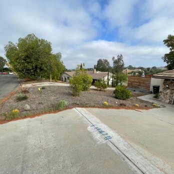 McCabe's Landscape Construction - Side of garage before - Landscaping Near Me - Murrieta, California