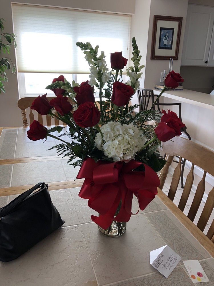 NORTH MYRTLE BEACH FLORIST Updated October 2024 310 Main St, North