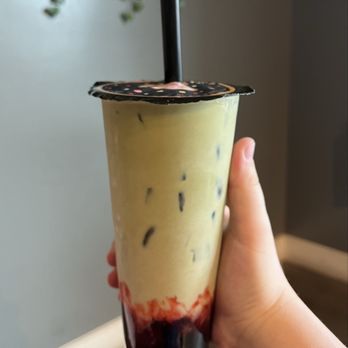 Cactus Bubble Tea - Strawberry Matcha Mt Strawberry Popping - Bubble Tea Near Me - Las Vegas, Nevada