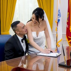 Modest Magnolia - Coordinating a timeslot (before 5pm) with the venue to get these special shots of signing our Marriage License in the Oval Office.