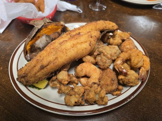 Hoskins Restaurant by null