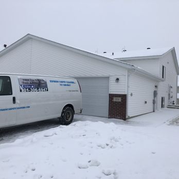 Express Carpet Cleaners - This twin home rental is now fresh, clean and deodorized! - Carpet Cleaning Near Me - Moorhead, Minnesota Express Carpet Cleaners - This twin home rental is now fresh, clean and deodorized! - Carpet Cleaning Near Me - Moorhead, Minnesota