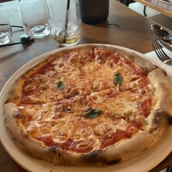 ettamo - It's a real pizza