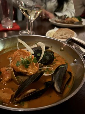 Toulouse Cafe and Bar by null