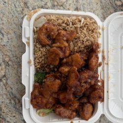 China King - Lunch General TSO Chicken