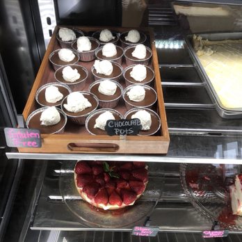 Four Kings Bakery - Bakeries Near Me - Universal City, Texas Four Kings Bakery - Bakeries Near Me - Universal City, Texas
