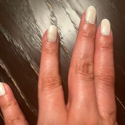 B&L Nails Spa - Terrible job!!!