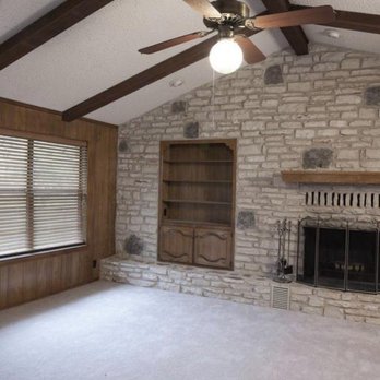 Willie Home Improvement - a fireplace in a living room - General Contractors Near Me - Annapolis, Maryland Willie Home Improvement - a fireplace in a living room - General Contractors Near Me - Annapolis, Maryland
