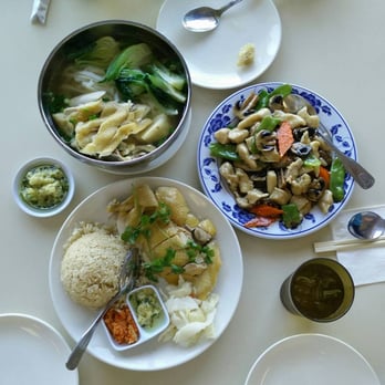 Cocoin Kitchen - Hainan chicken with rice, Hainan chicken with flat rice noodles, and mushroom chicken. - Chinese Near Me - Hacienda Heights, California