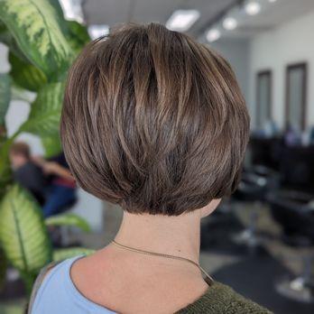 Artistic Salon - Cute Bob created by Sara. - Hair Salons Near Me - Calgary, Alberta Artistic Salon - Cute Bob created by Sara. - Hair Salons Near Me - Calgary, Alberta