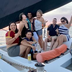 Yachtcations - Group fun! Beautiful sky