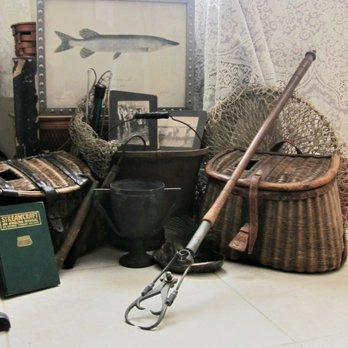Alabama Antiques - Vintage Fishing tackle - Antiques Near Me - Canoga Park, California Alabama Antiques - Vintage Fishing tackle - Antiques Near Me - Canoga Park, California
