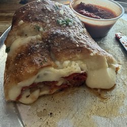 Stromboli pizza