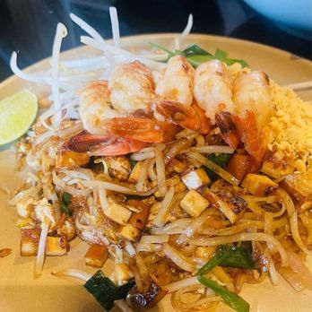Hanuman Thai Eatery - Pad Thai was - Thai Near Me - Costa Mesa, California