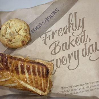 Tous les Jours - I got just two items but they were out of bags - Bakeries Near Me - Honolulu, Hawaii Tous les Jours - I got just two items but they were out of bags - Bakeries Near Me - Honolulu, Hawaii