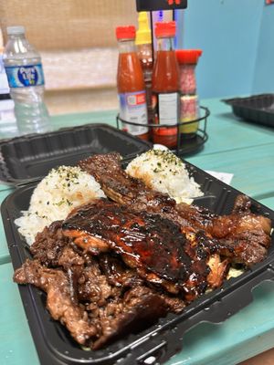 LEFTY-J’S ISLAND FAVORITES (Twain Ave) by null